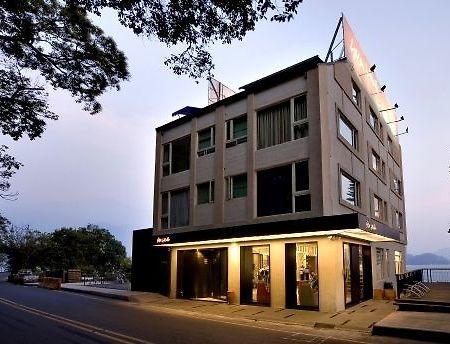 Spa Home Sun Moon Lake Luxury Lakeside Hotel Yuchi Exteriör bild