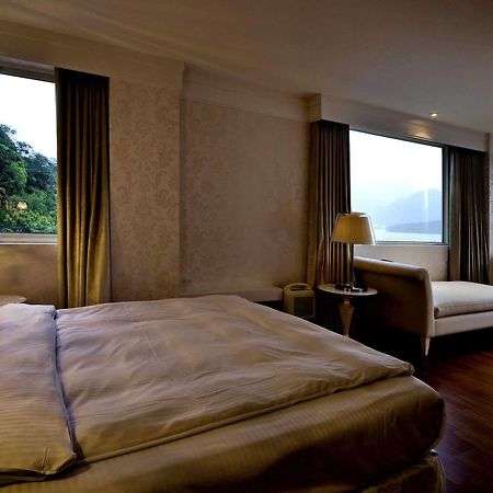 Spa Home Sun Moon Lake Luxury Lakeside Hotel Yuchi Exteriör bild