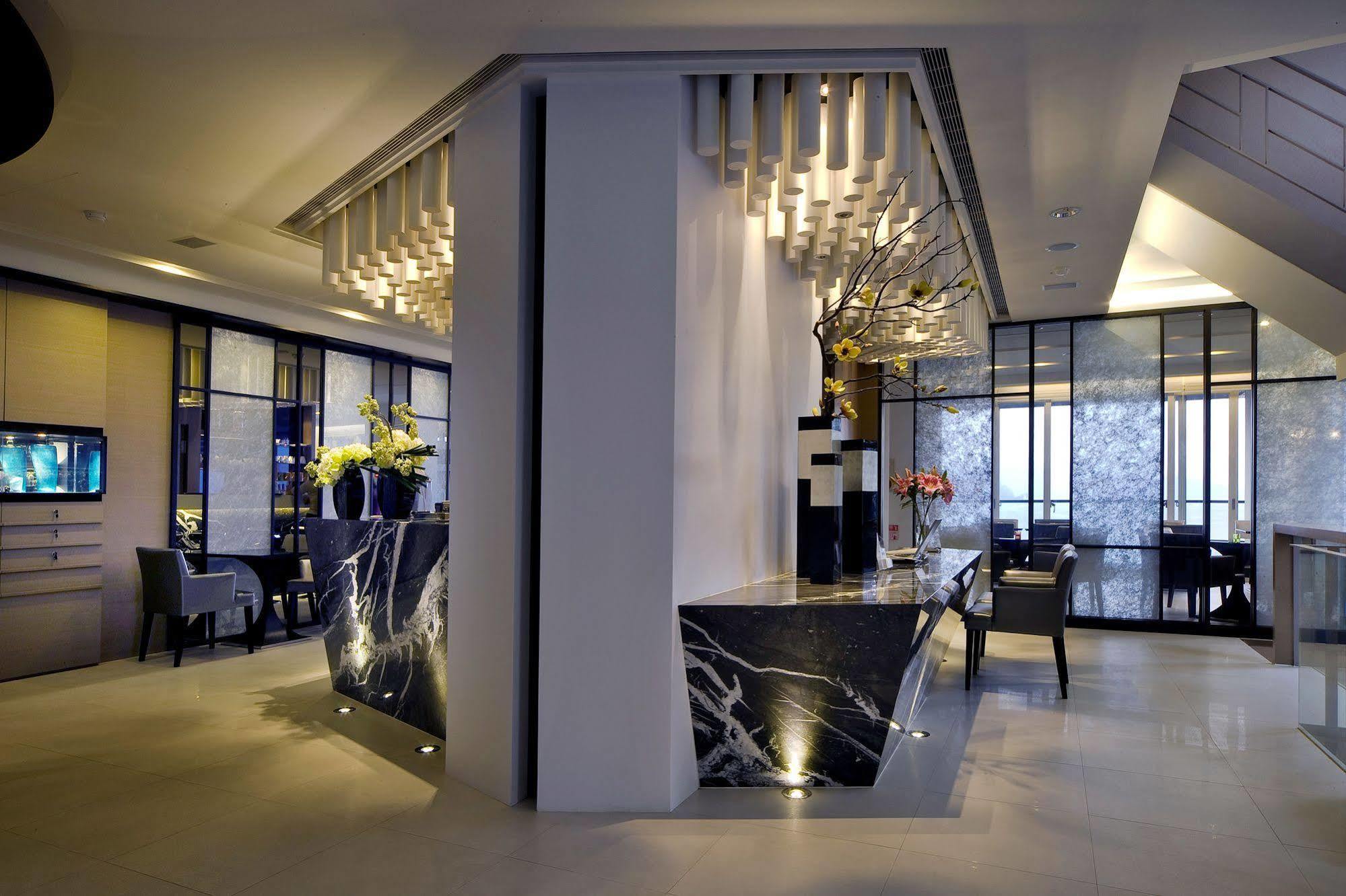 Spa Home Sun Moon Lake Luxury Lakeside Hotel Yuchi Exteriör bild