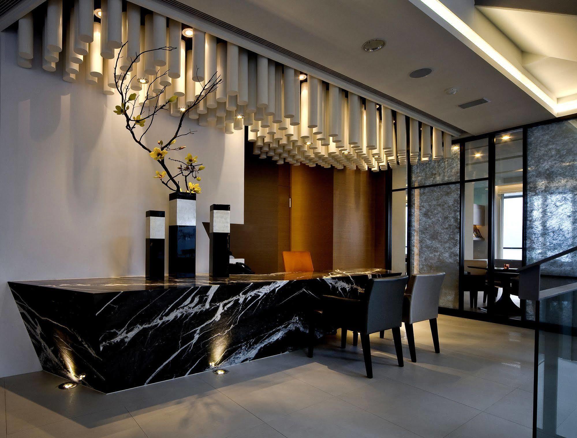 Spa Home Sun Moon Lake Luxury Lakeside Hotel Yuchi Exteriör bild