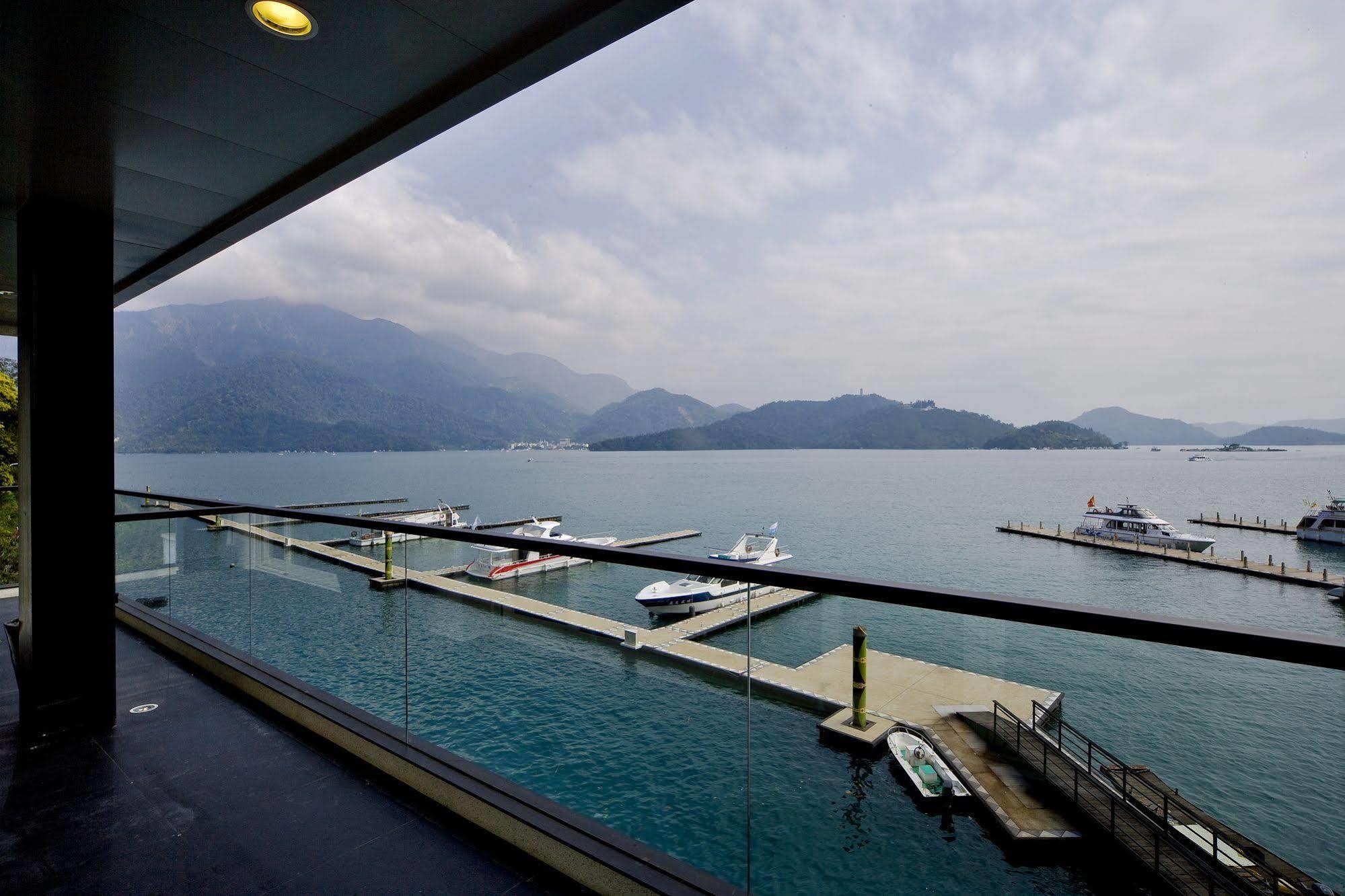 Spa Home Sun Moon Lake Luxury Lakeside Hotel Yuchi Exteriör bild